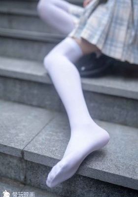 完美护士的不轨行为_高清免费播放