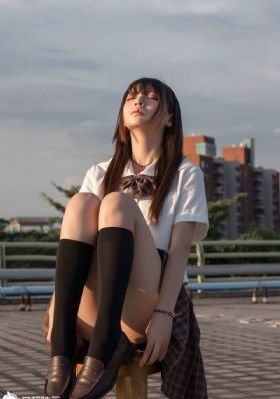 少妇把腿扒开让我添69式漫画_超清动漫免费观看