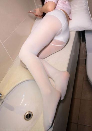 秋月爱莉鬼父_1080在线观看高清