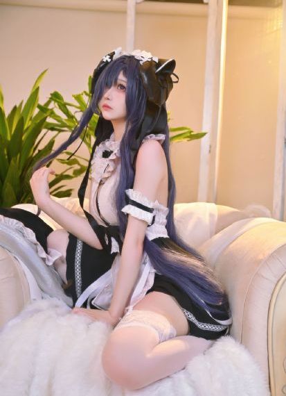 迪拜女孩在线观看_1080电影完整版